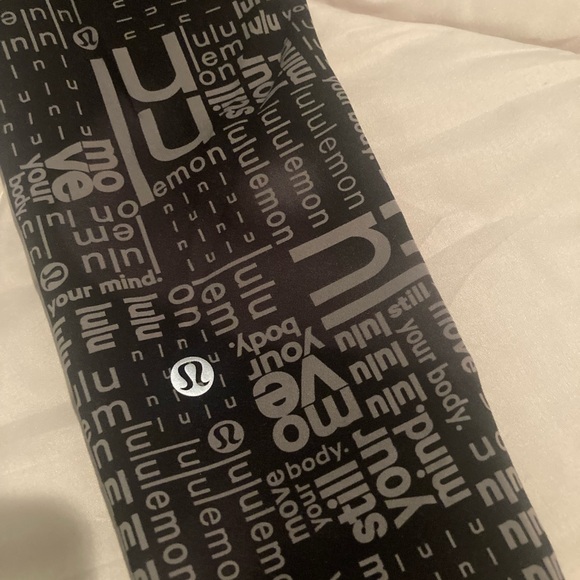 Lululemon leggings - Picture 3 of 5